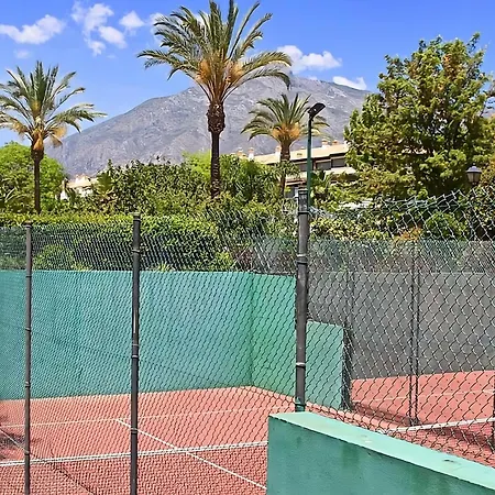 Lady Of The Night Appartamento Marbella