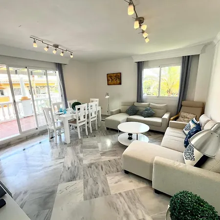 Апартаменты Lady Of The Night *