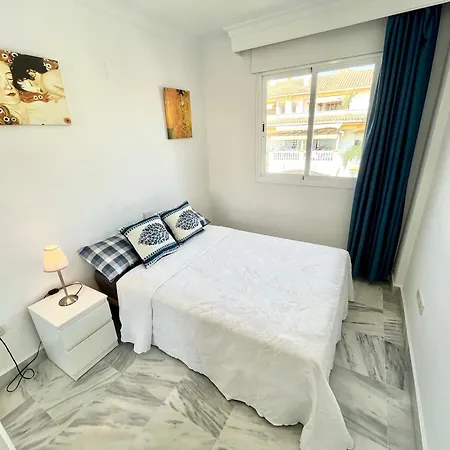 Lady Of The Night Marbella