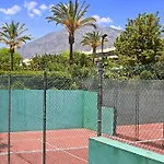 Lady Of The Night Apartment Marbella